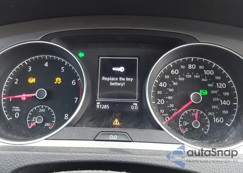 2017 Volkswagen Golf Tsi S 4-Door/Tsi Se 4-Door/Tsi Sel 4-Door/Tsi Wolfsburg Edition 4-Door from USA, damaged, VIN 3VW217AUXHM028507